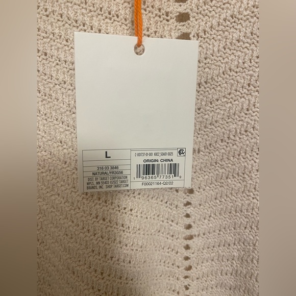 NWT knit sweater color cream size L - Picture 2 of 8